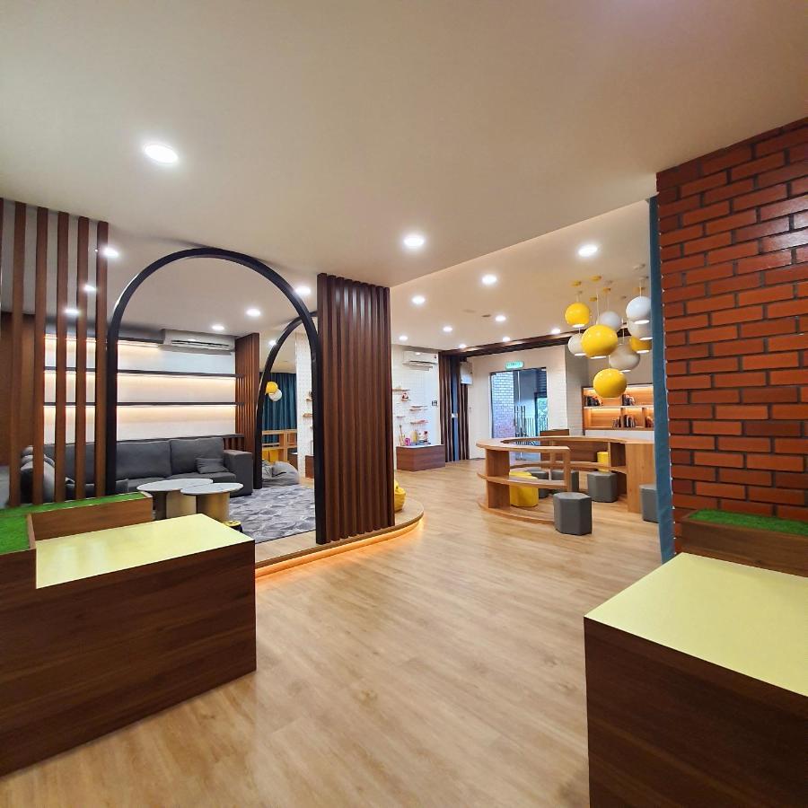 The Glass Homestay Putrajaya Ngoại thất bức ảnh
